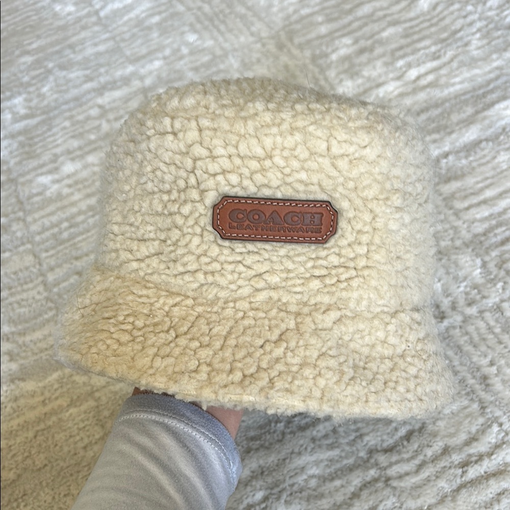 Coach Cream never worn Teddy Bucket Hat